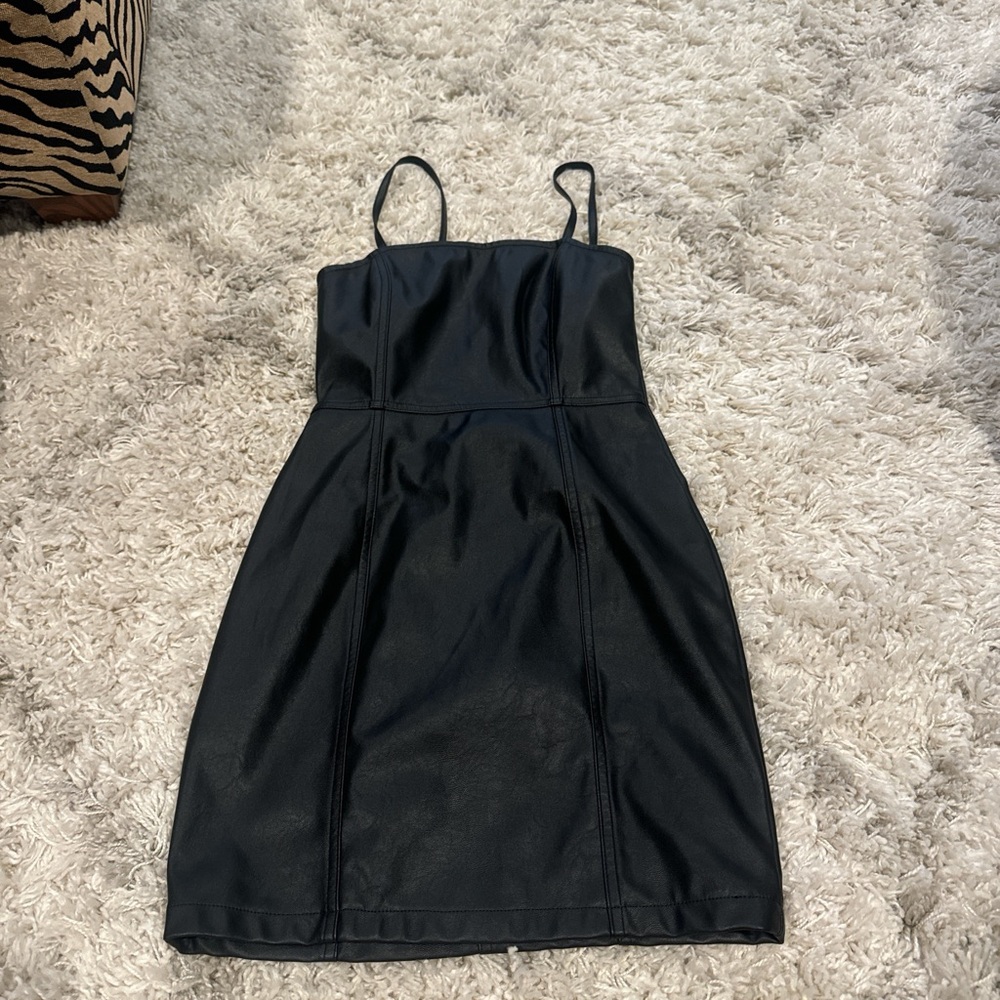 Elegant Black Pleather Women's Dress